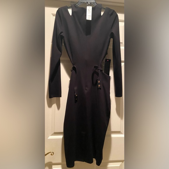 Bebe Ocelot LS Cutouts Dress. - Picture 6 of 9